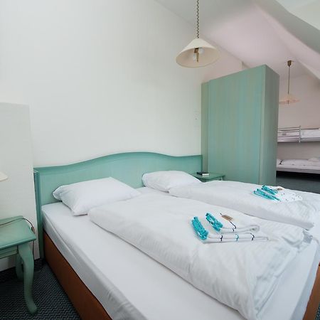 Hotel Ziegenkrug Schweriner Tor Pampow Extérieur photo