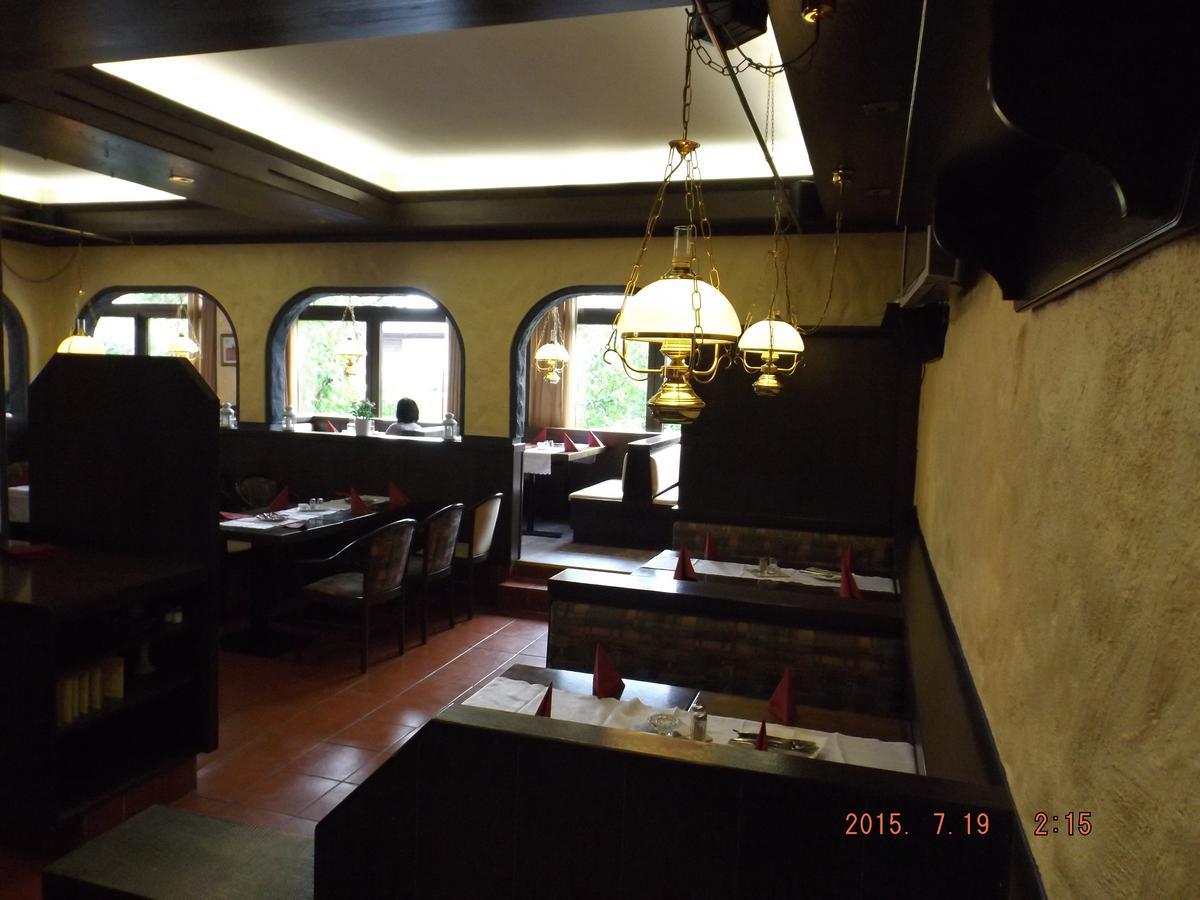 Hotel Ziegenkrug Schweriner Tor Pampow Extérieur photo
