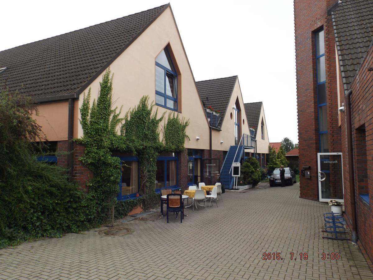 Hotel Ziegenkrug Schweriner Tor Pampow Extérieur photo