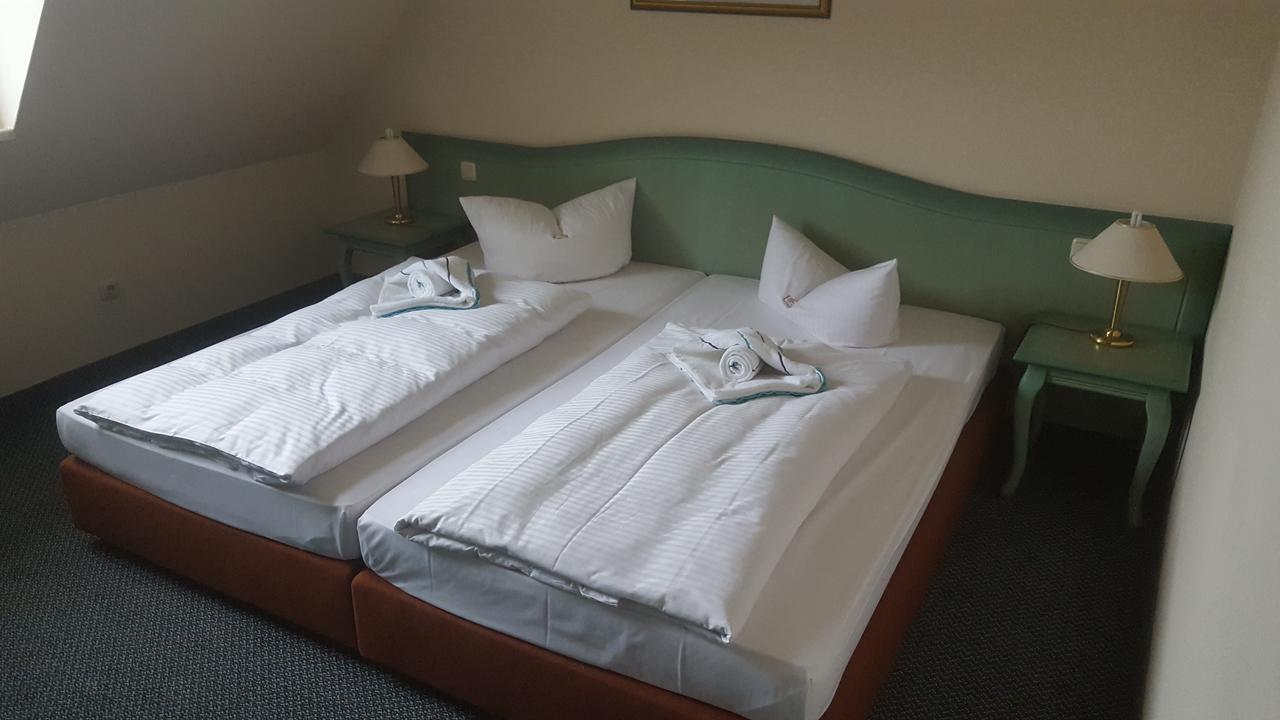 Hotel Ziegenkrug Schweriner Tor Pampow Extérieur photo