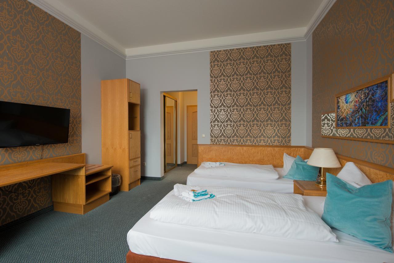 Hotel Ziegenkrug Schweriner Tor Pampow Extérieur photo